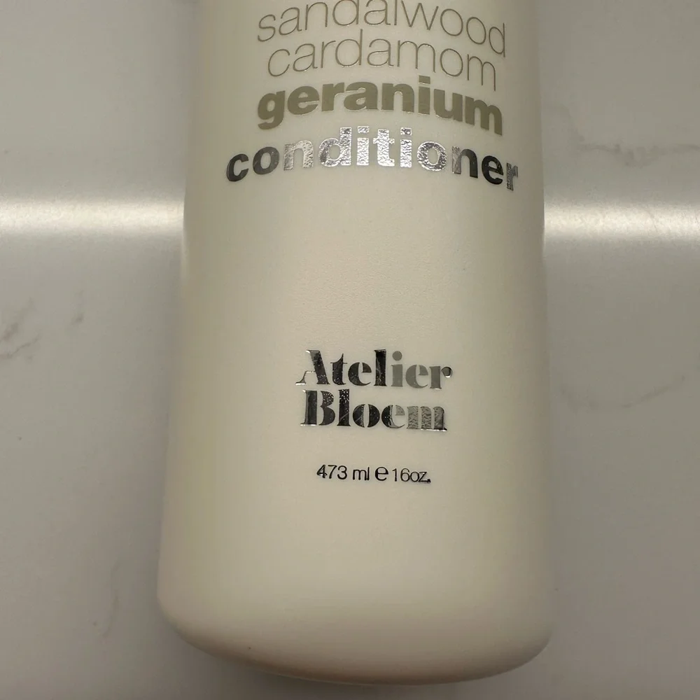 NWT Atelier Bloem 2pk conditioner - Picture 5 of 8